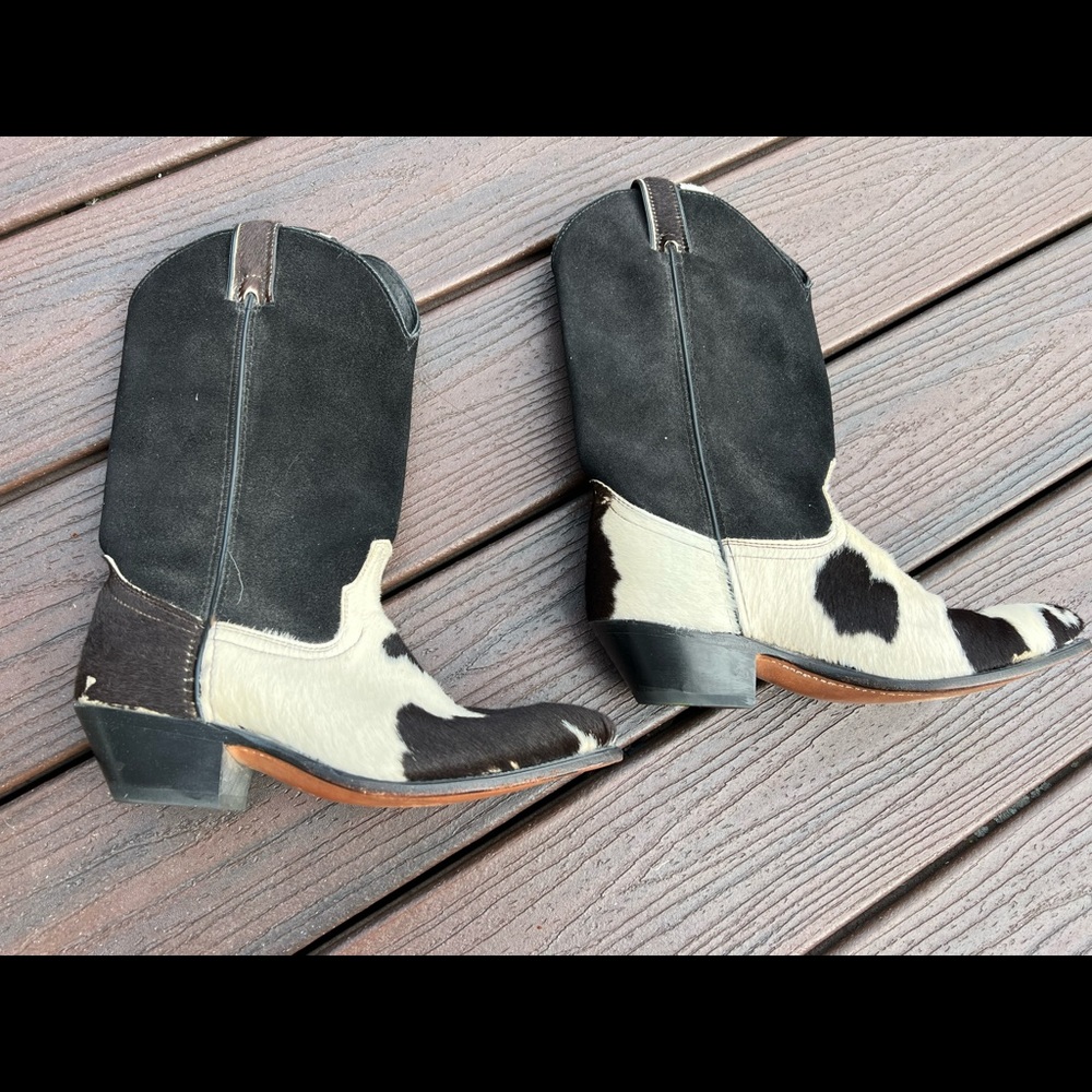 Women’s Vintage Cowboy Boots